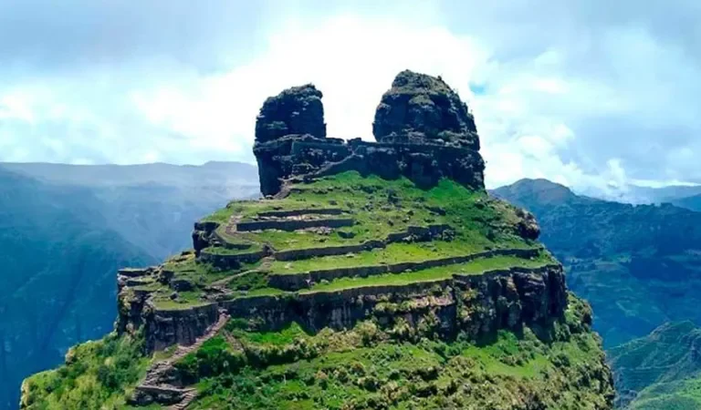 Waqrapukara